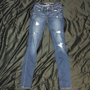 Dark wash jegging jeans
